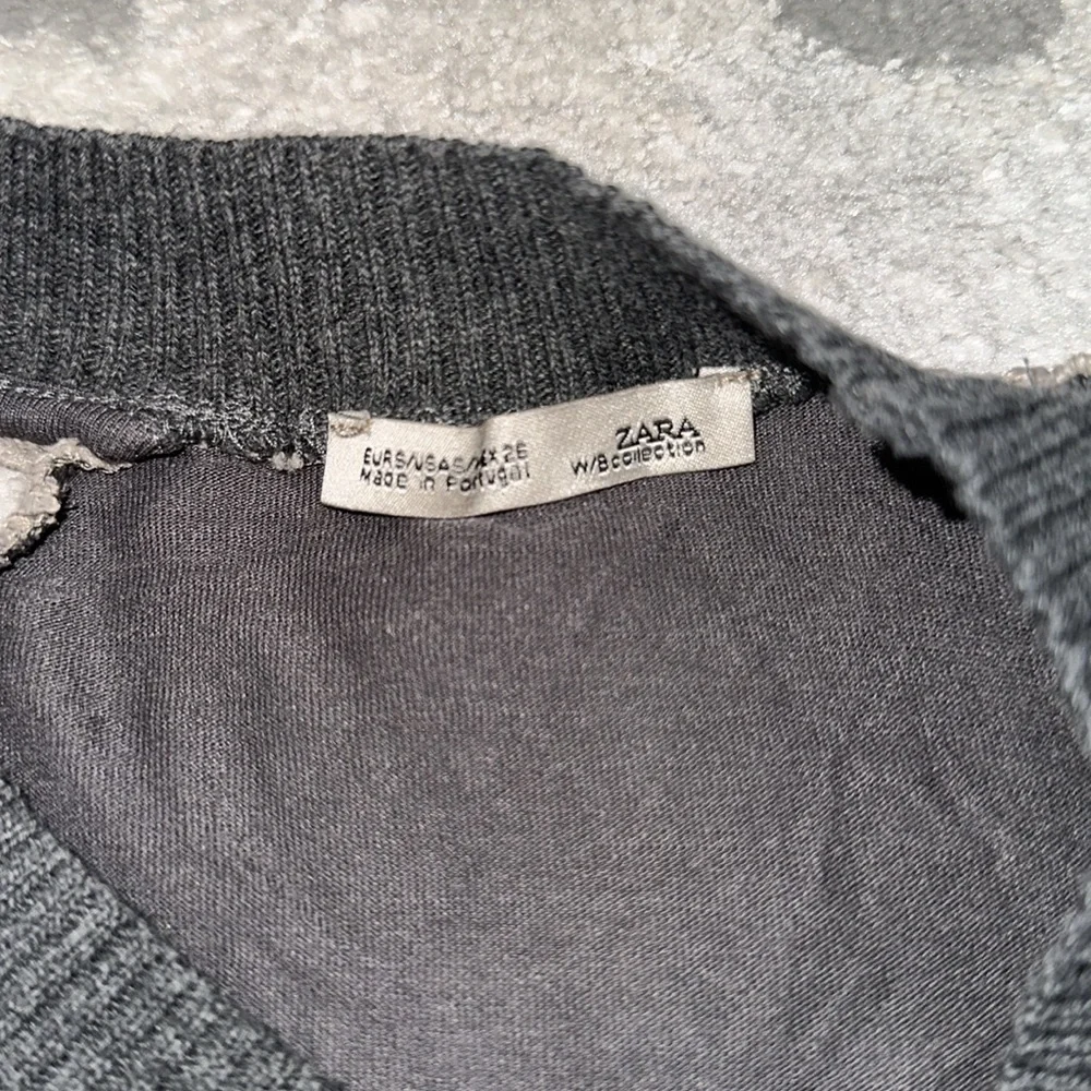 Zara Gray lace knit open sweater